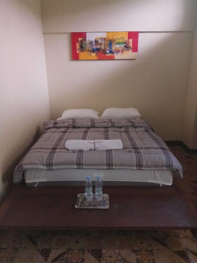 Doeloerkoe Homestay Solo Kültér fotó