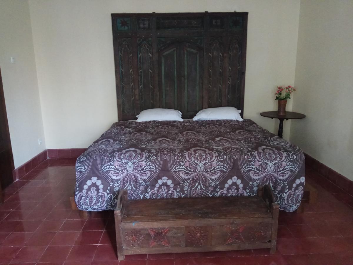 Doeloerkoe Homestay Solo Kültér fotó