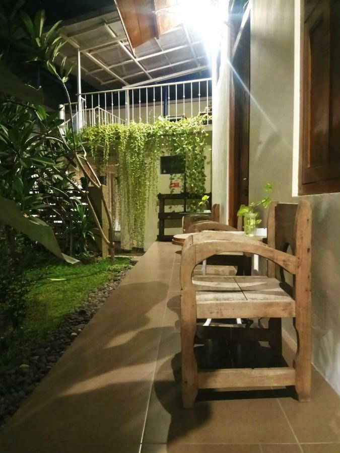 Doeloerkoe Homestay Solo Kültér fotó